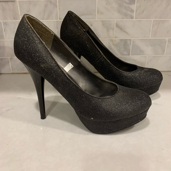 Black sparkly heels - Picture 3 of 4
